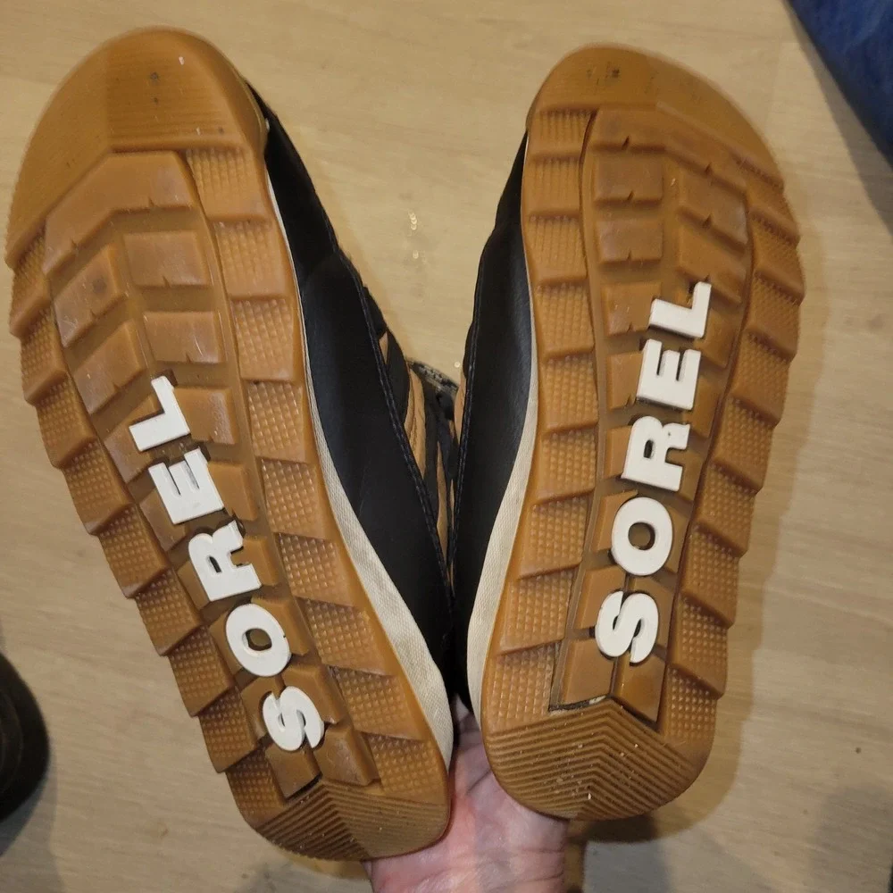 Sorel Whitney II Short Lace Waterproof Winter Boots 4 Tan winter outdoor comfort
